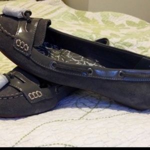 Sperry suede moccasin/loafer